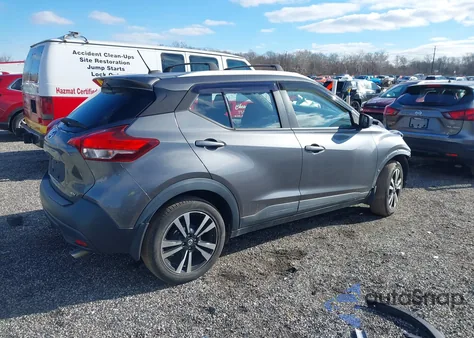 2018 Nissan Kicks Sv from USA, damaged, VIN 3N1CP5CU5JL538656
